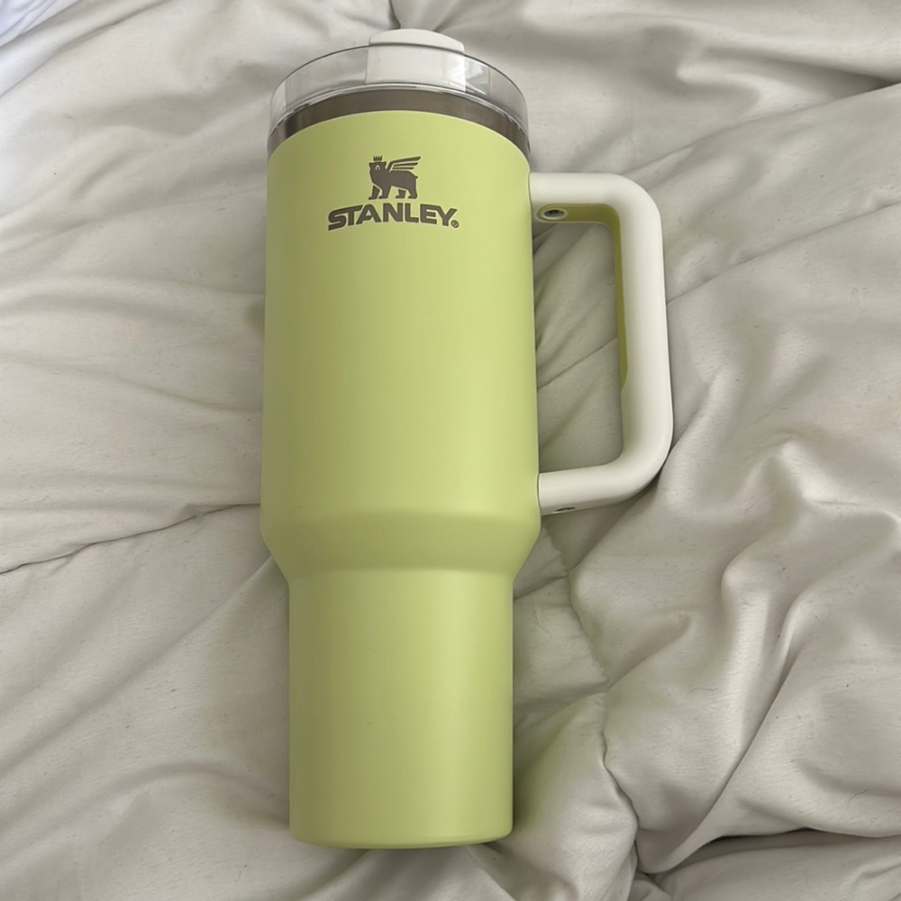 LIME GREEN COLOR BLOCK STANLEY 40oz TUMBLER